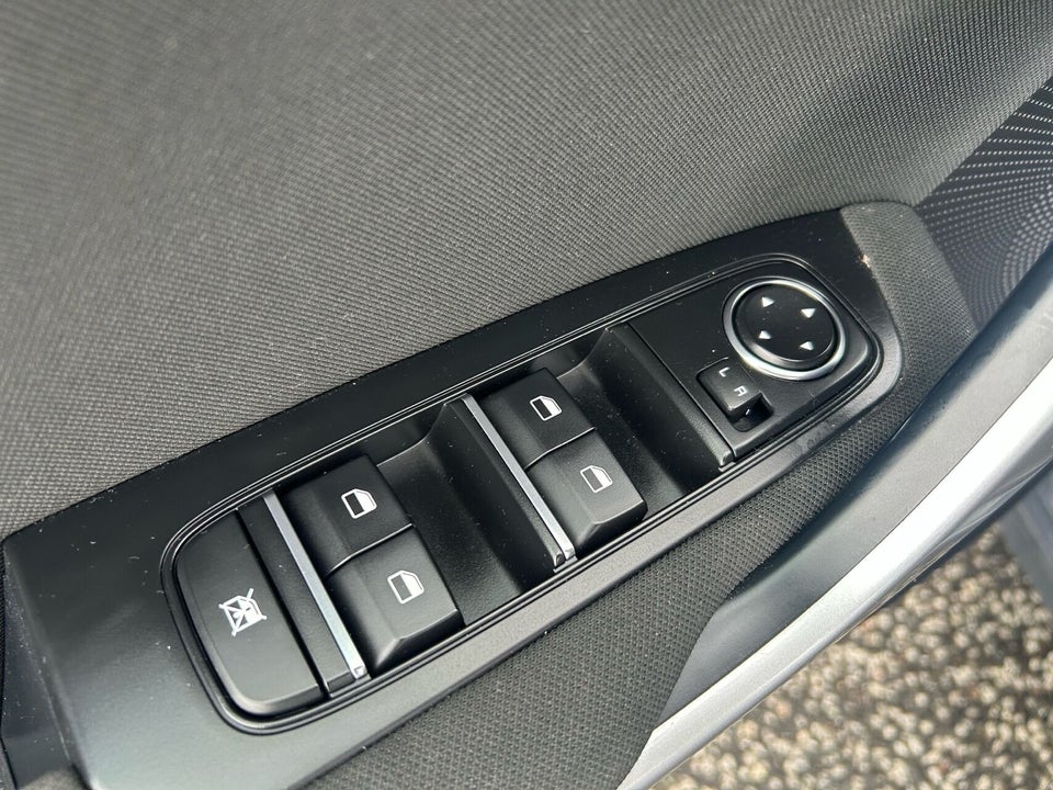 Kia Ceed 1,4 T-GDi Comfort SW 5d