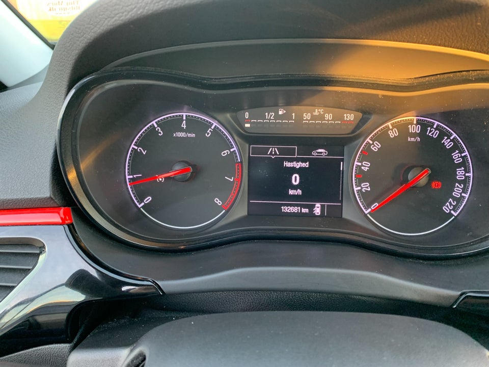 Opel Corsa 1,4 16V Sport 5d