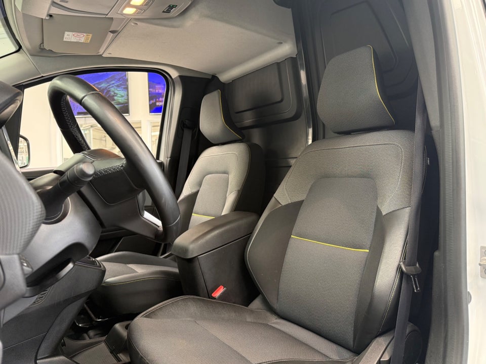 Renault Kangoo E-Tech L1 Van