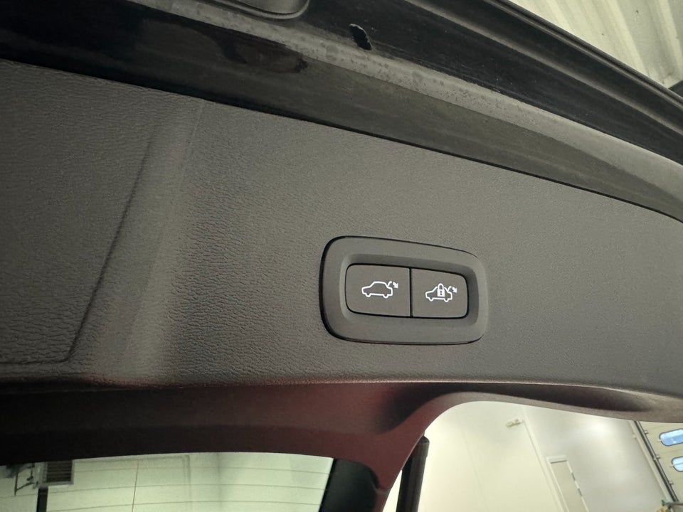 Volvo XC40 ReCharge Plus 5d