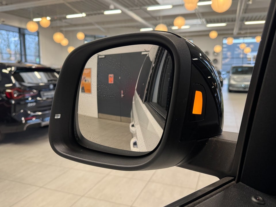 VW ID.Buzz 86 Life+ 7prs LWB 5d