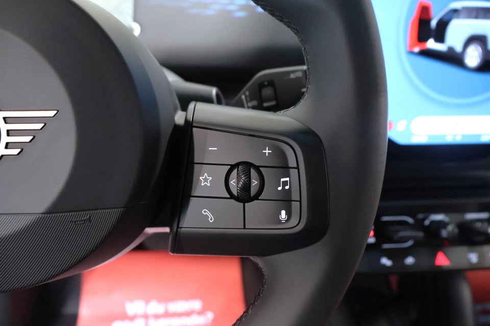 MINI Aceman SE Essential Trim XS 5d