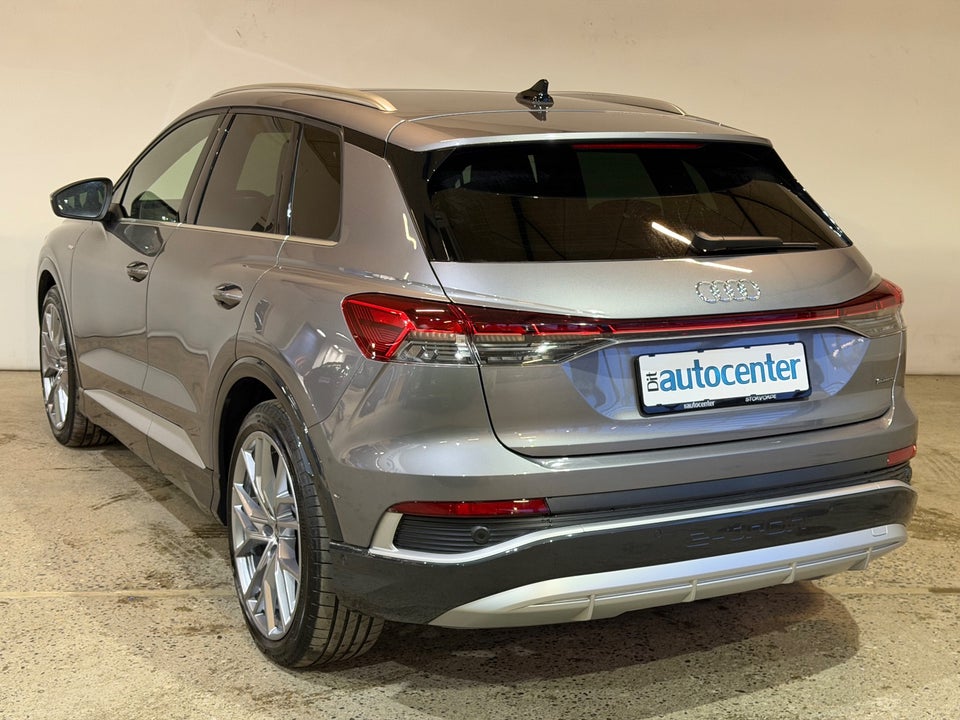 Audi Q4 e-tron 55 S-line quattro 5d