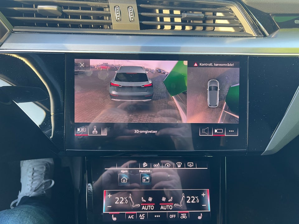 Audi e-tron 55 S-line quattro 5d