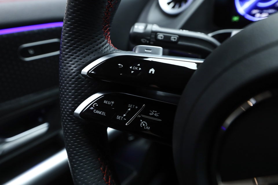 Mercedes EQA350 AMG Advance 4Matic 5d