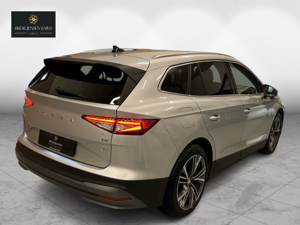 Skoda Enyaq 80 iV Suite 5d