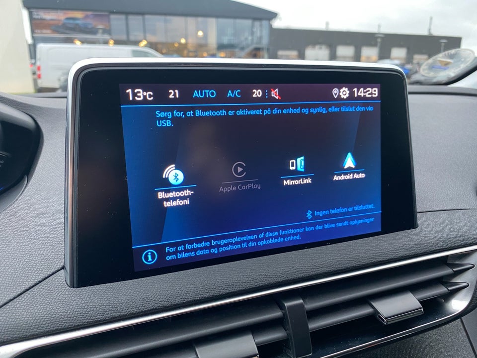 Peugeot 5008 1,2 PureTech 130 Limited 7prs 5d