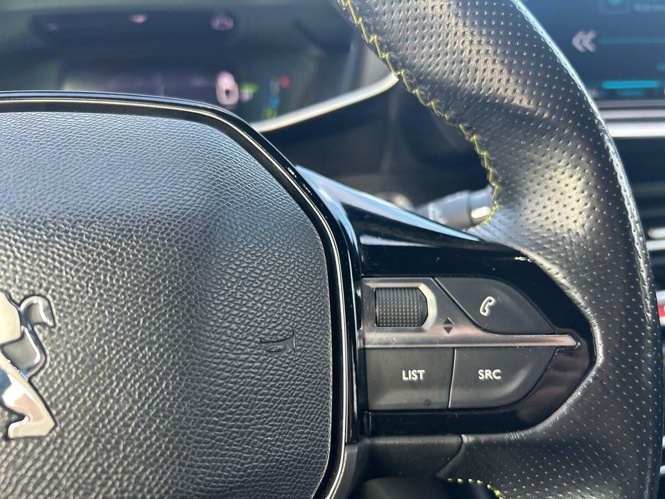 Peugeot e-2008 50 GT Line 5d