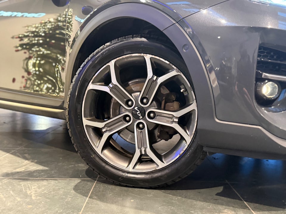 Kia XCeed 1,6 PHEV Prestige DCT 5d