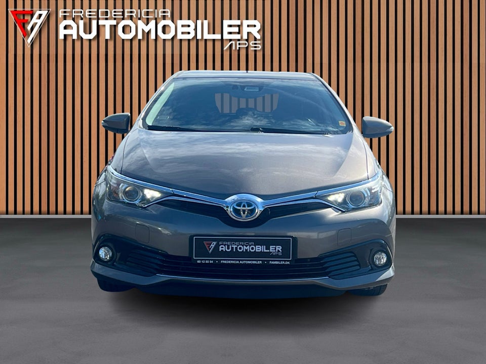 Toyota Auris 1,8 Hybrid H2 Comfort CVT 5d