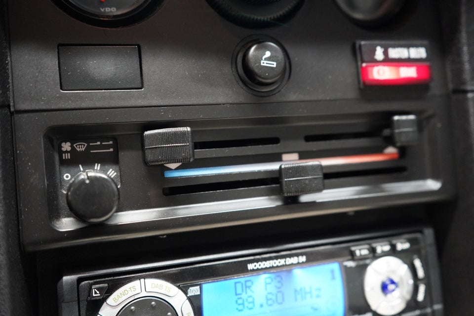 Porsche 924 2,5 S 3d