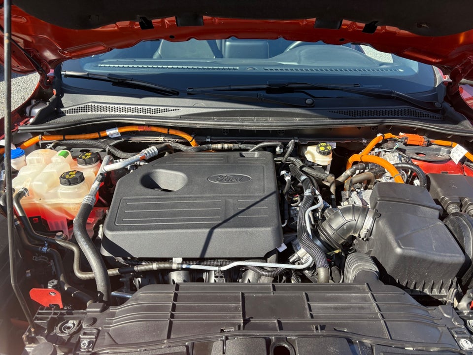 Ford Kuga 2,5 PHEV ST-Line X CVT 5d