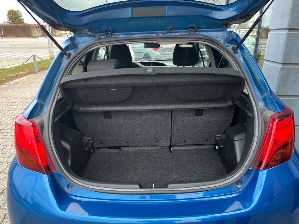 Toyota Yaris 1,0 VVT-i T1 5d