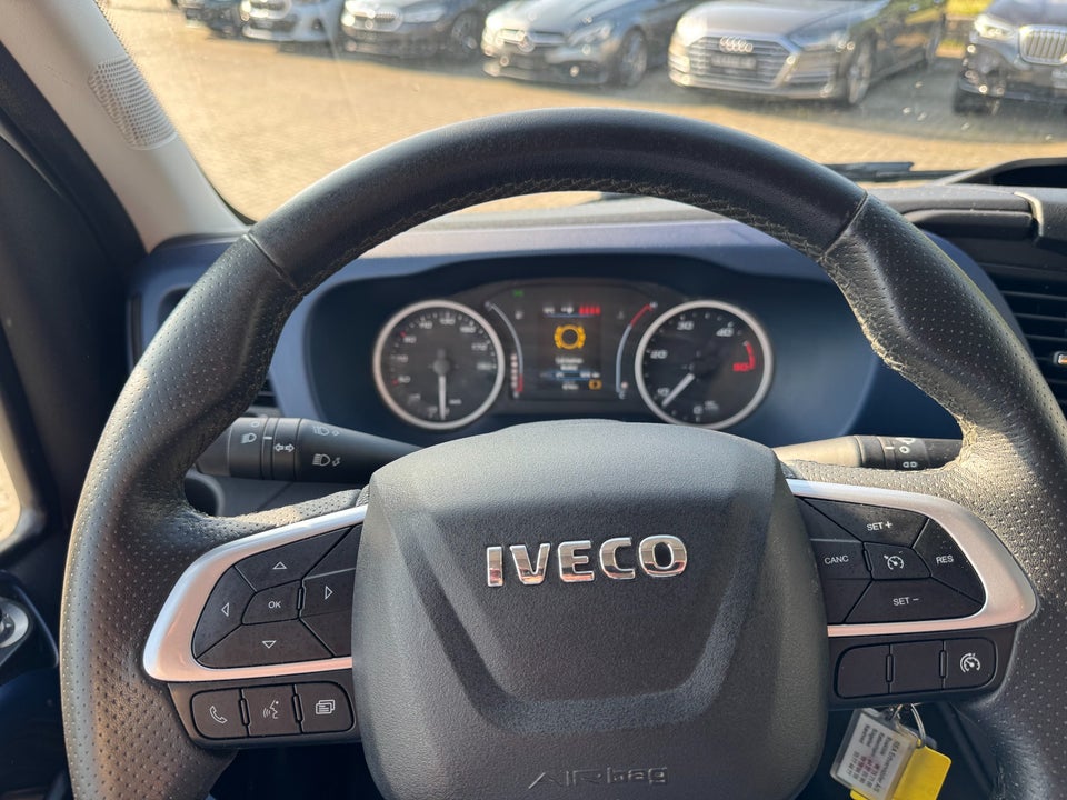 Iveco Daily 3,0 35C18 Db.Kab AG8 4d