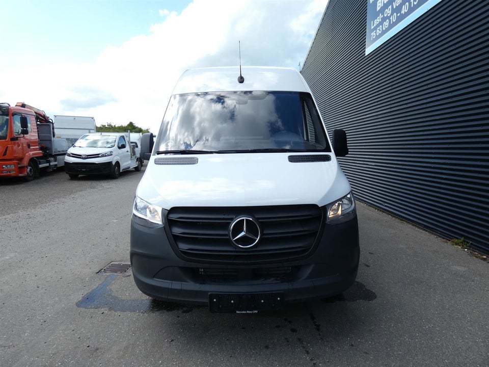 Mercedes Sprinter 317 2,0 CDi A2 Kassevogn aut. RWD