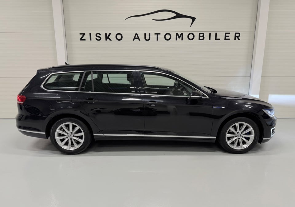 VW Passat 1,4 GTE Variant DSG 5d