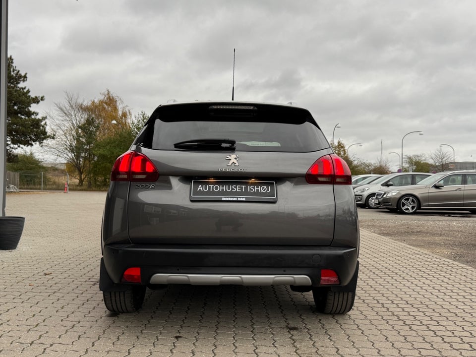 Peugeot 2008 1,6 BlueHDi 100 Desire Sky 5d