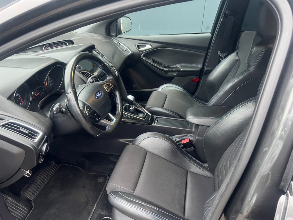 Ford Focus 2,3 SCTi 350 RS Van 5d