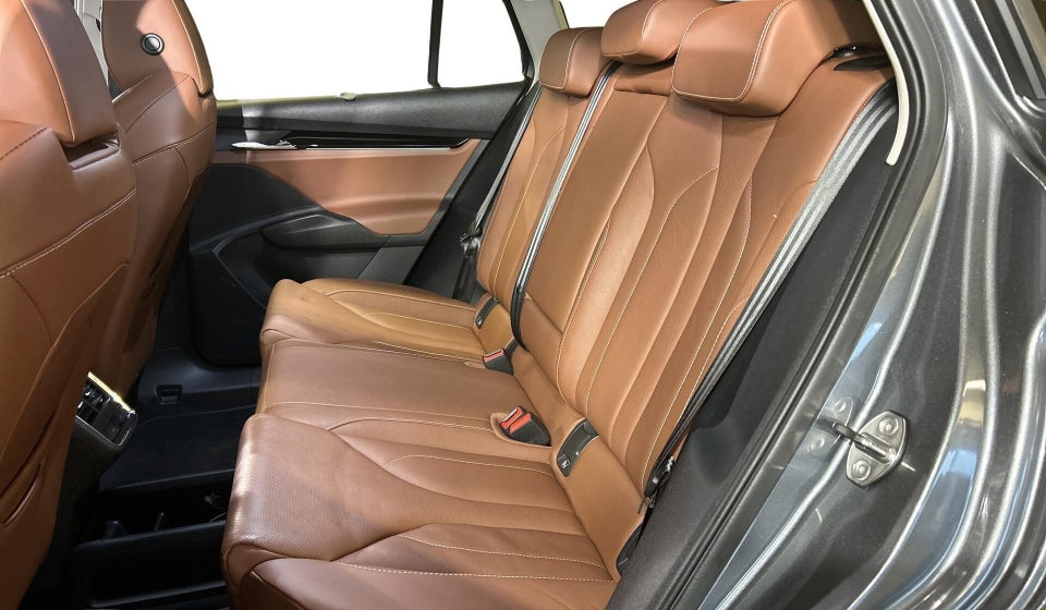 Skoda Enyaq 80 iV ecoSuite 5d