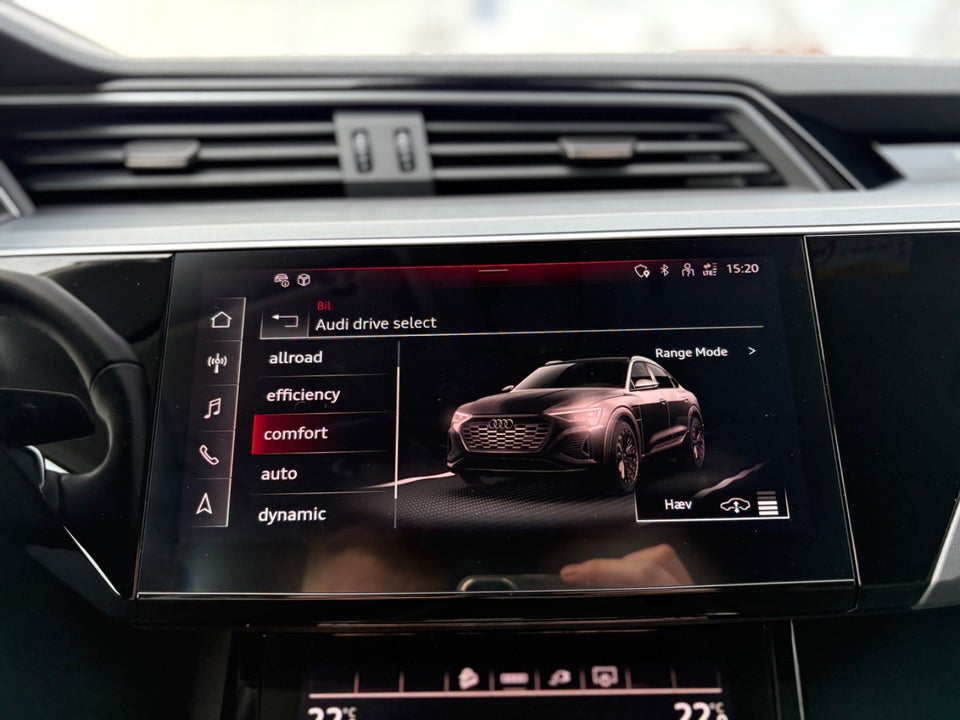 Audi Q8 e-tron 50 S-line Sportback quattro 5d