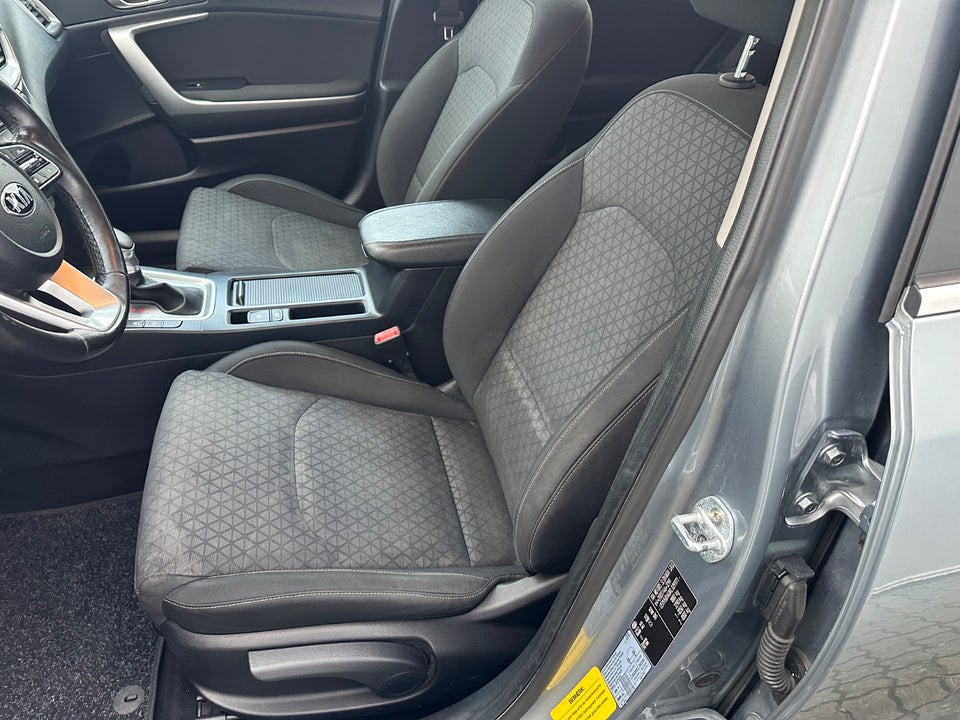 Kia Ceed 1,4 T-GDi Comfort SW DCT 5d