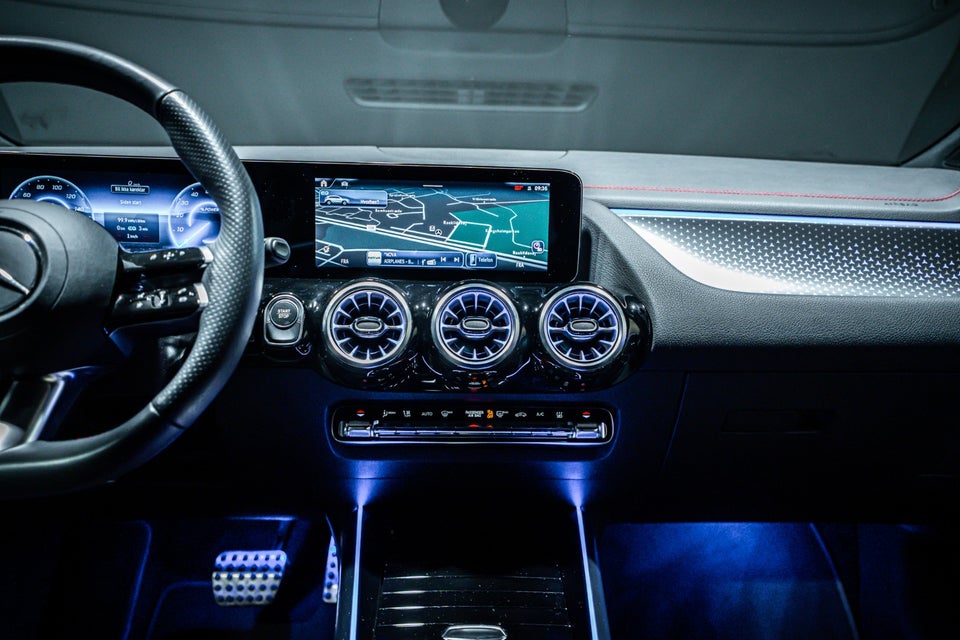 Mercedes EQA350 AMG Advance 4Matic 5d