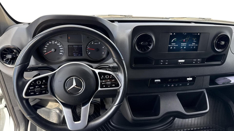 Mercedes Sprinter 215 2,0 CDi A2 Kassevogn aut. FWD