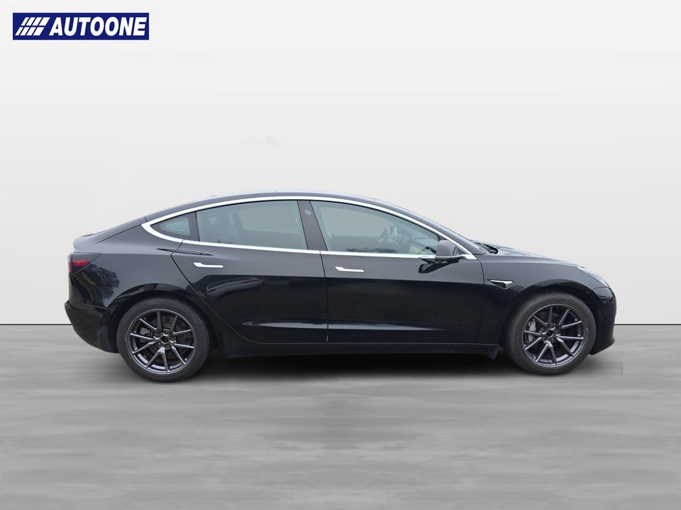 Tesla Model 3 Long Range AWD 4d