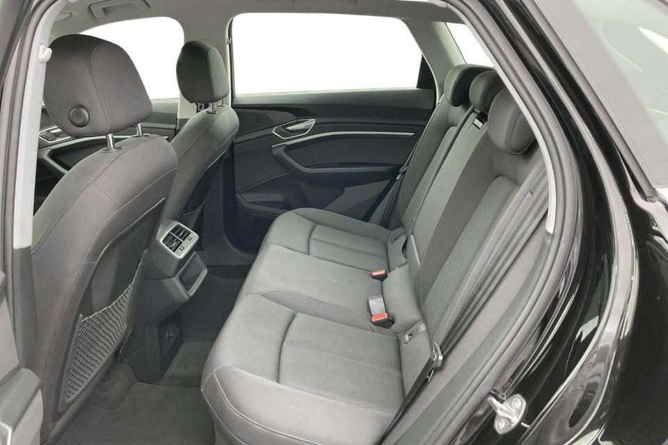 Audi e-tron 50 quattro 5d