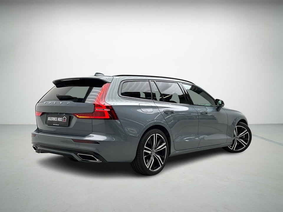 Volvo V60 2,0 T6 ReCharge R-Design aut. AWD 5d