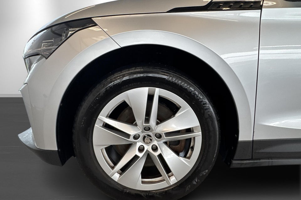 Skoda Enyaq 80 iV Loft 5d