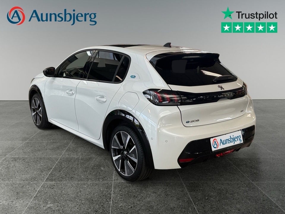 Peugeot e-208 50 GT Pack 5d