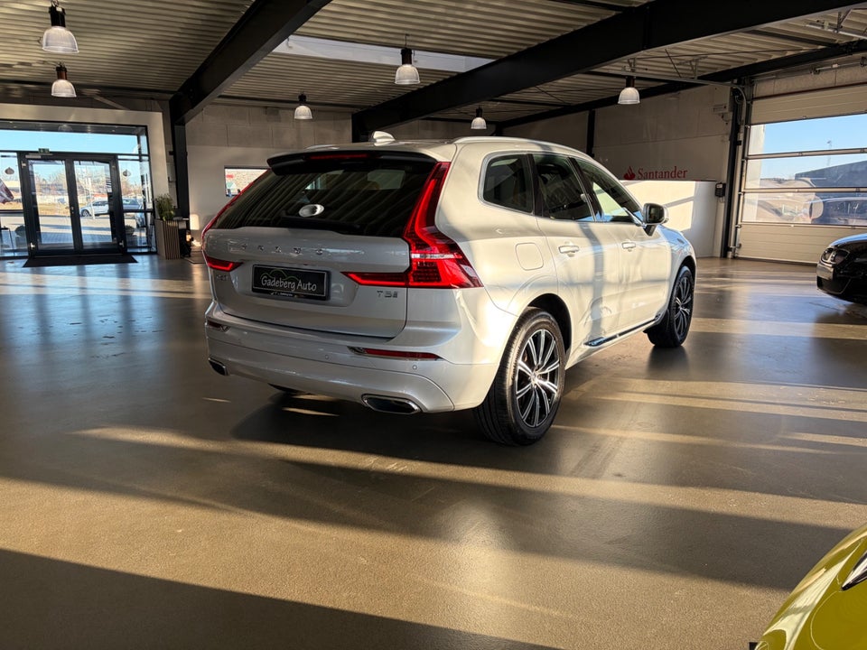 Volvo XC60 2,0 T5 250 Inscription aut. 5d