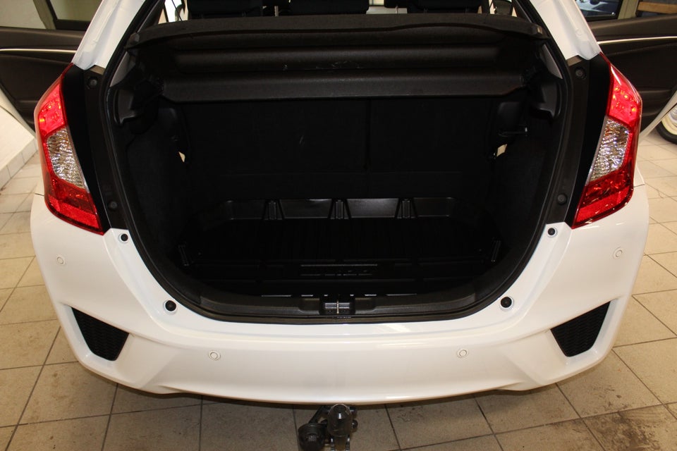 Honda Jazz 1,3 i-VTEC Elegance CVT 5d