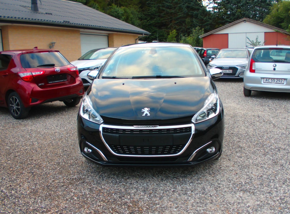 Peugeot 208 1,5 BlueHDi 100 Prestige Sky 5d