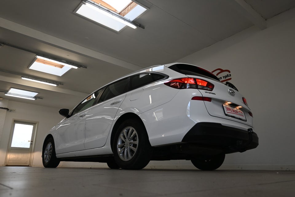 Hyundai i30 1,0 T-GDi Life+ stc. 5d