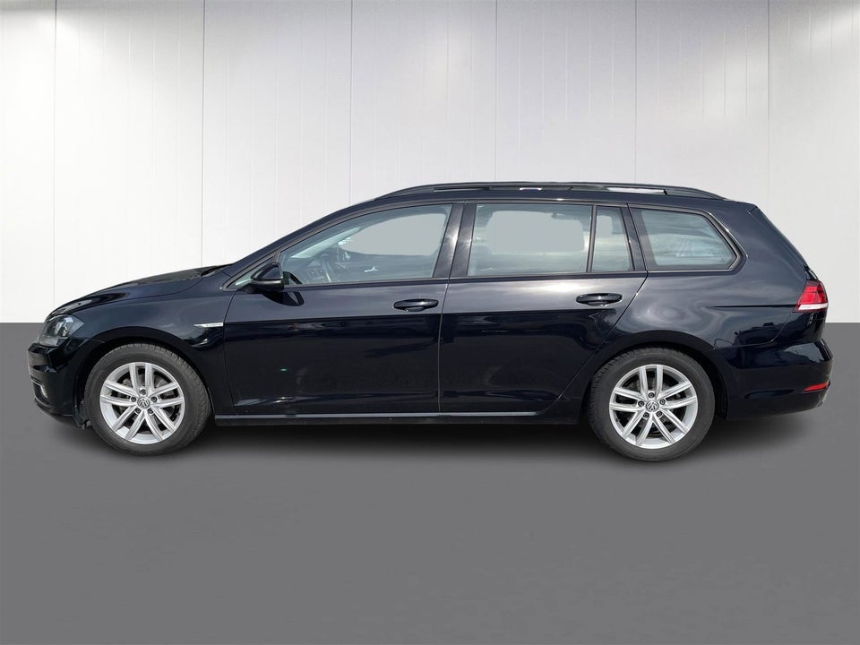 VW Golf VII 1,5 TSi 130 Comfortline Variant 5d