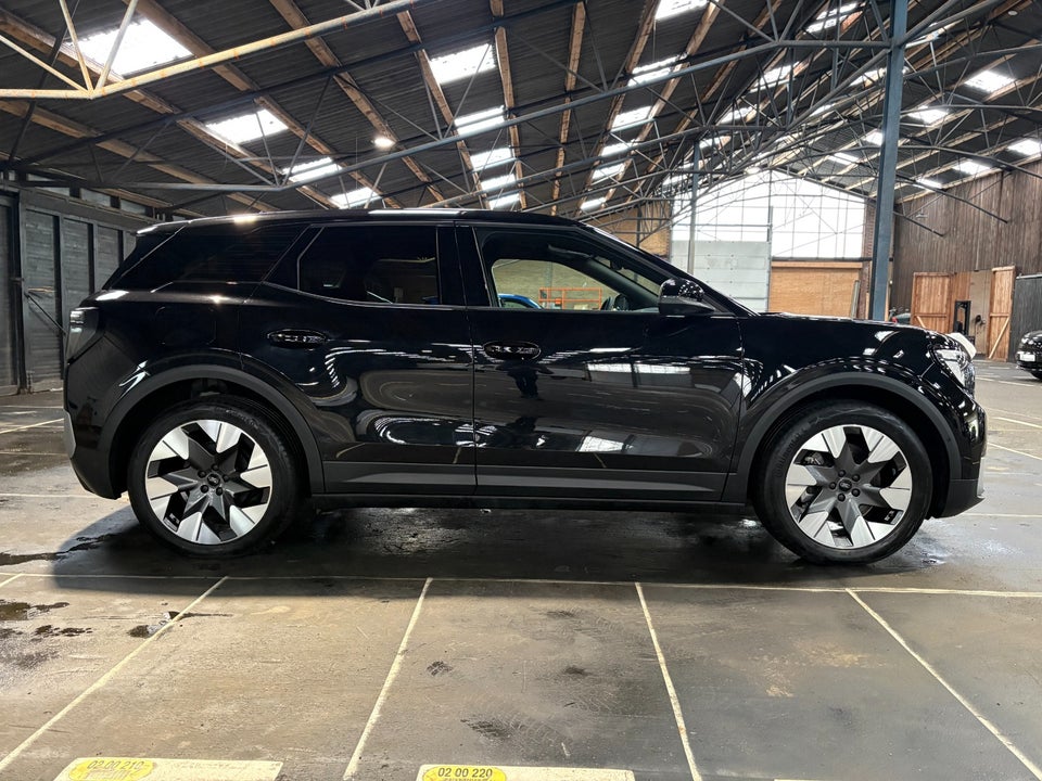 Ford Explorer 77 Premium Extended Range 5d