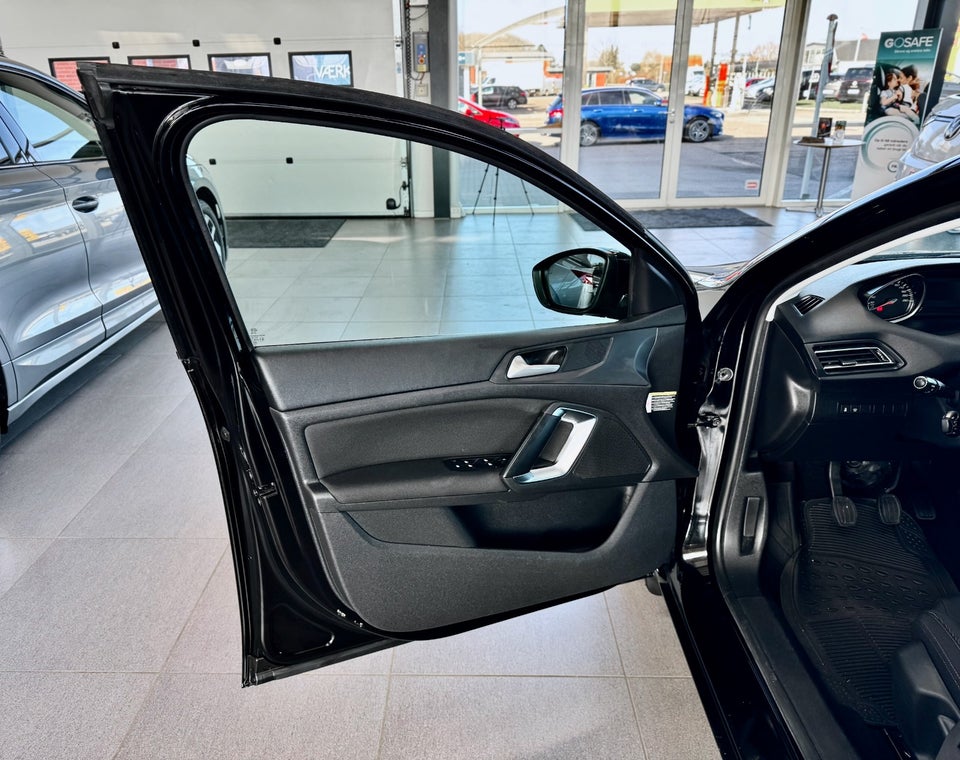 Peugeot 308 1,6 BlueHDi 120 Active SW 5d