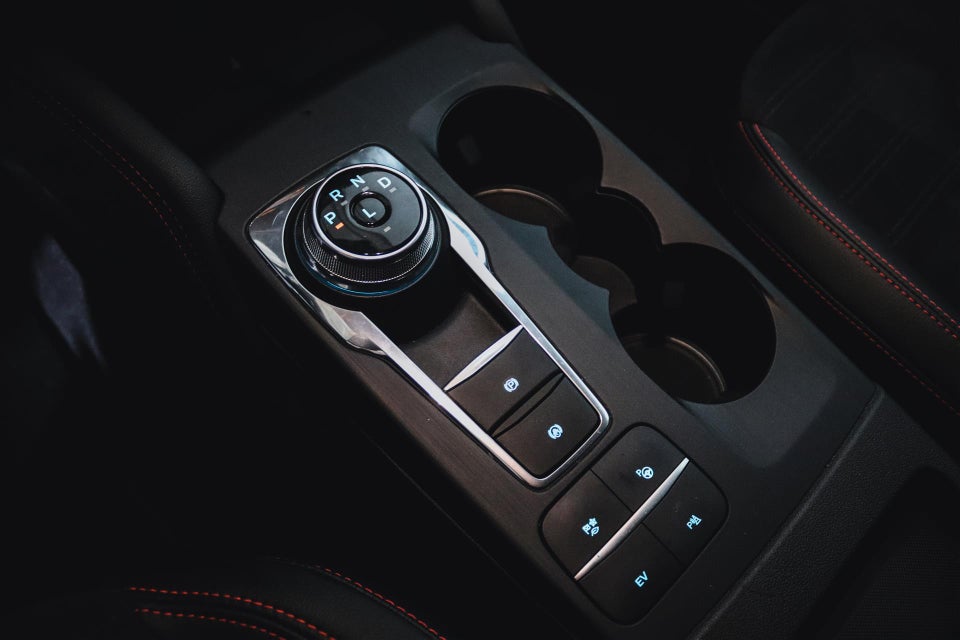 Ford Kuga 2,5 PHEV ST-Line X CVT 5d