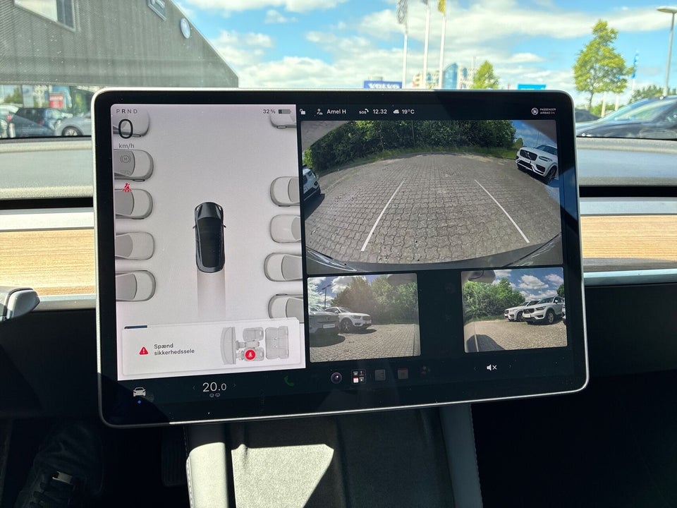 Tesla Model 3 Standard Range+ RWD 4d