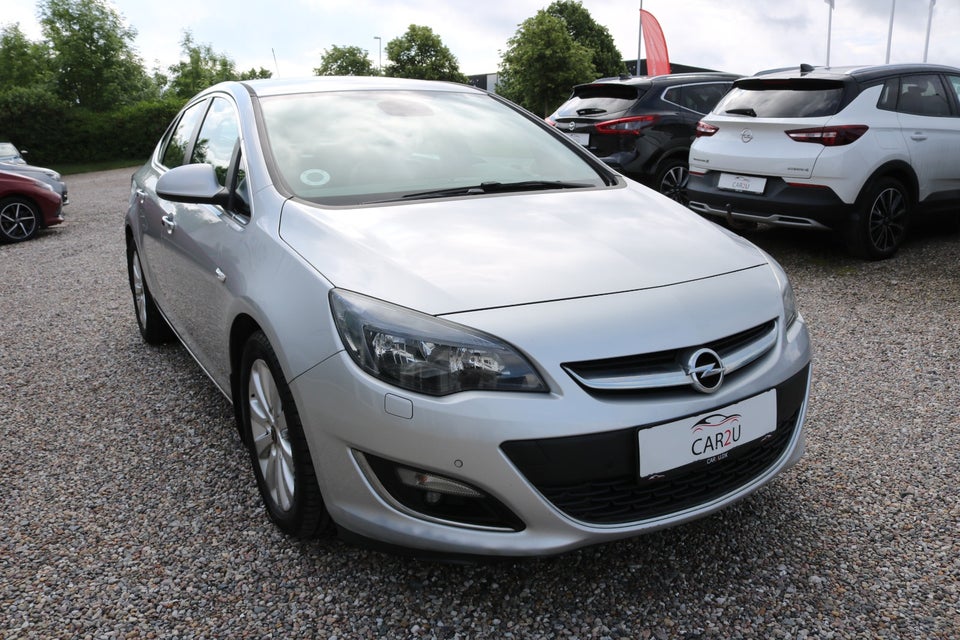 Opel Astra 1,7 CDTi 130 Cosmo eco 4d