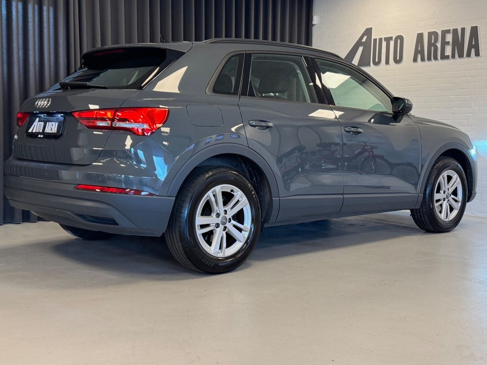 Audi Q3 35 TFSi Prestige S-tr. 5d