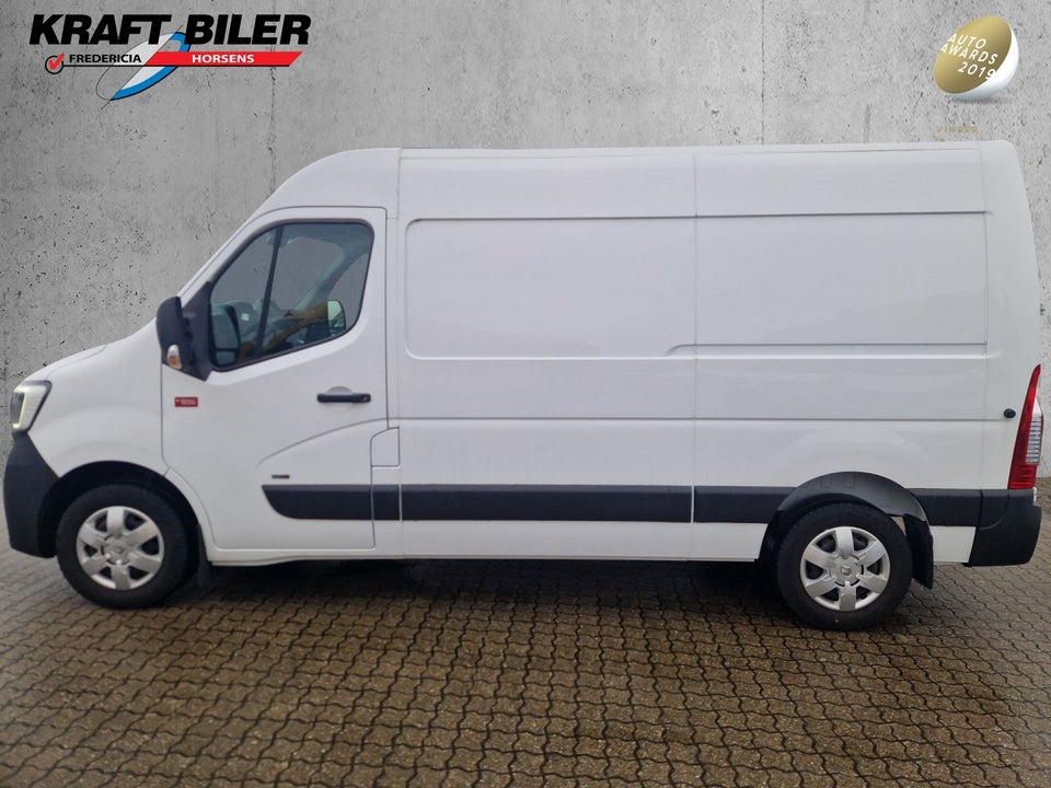 Renault Master IV T35 Z.E. L2H2 Kassevogn