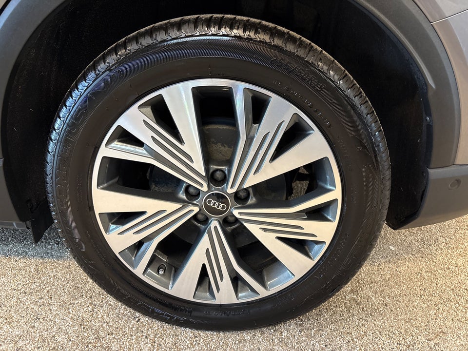 Audi Q4 e-tron 40 Proline 5d