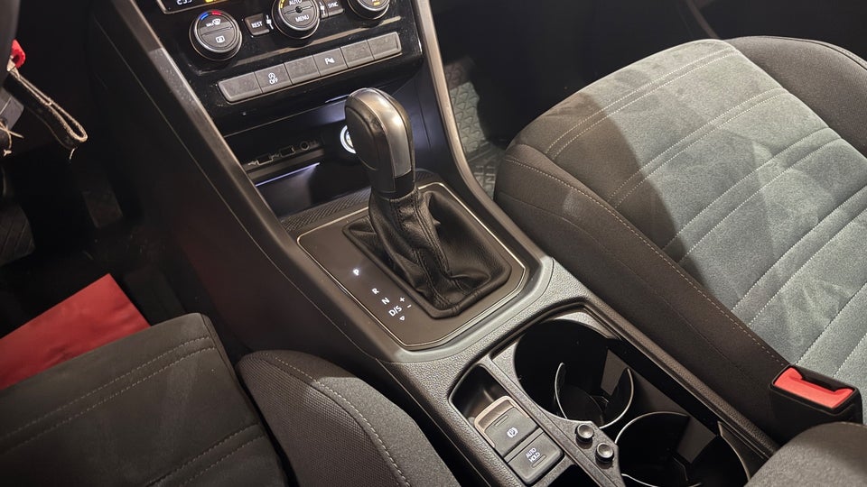 VW Touran 1,5 TSi 150 Highline Family DSG 7prs 5d