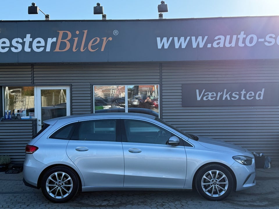 Mercedes B200 d 2,0 Progressive aut. 5d