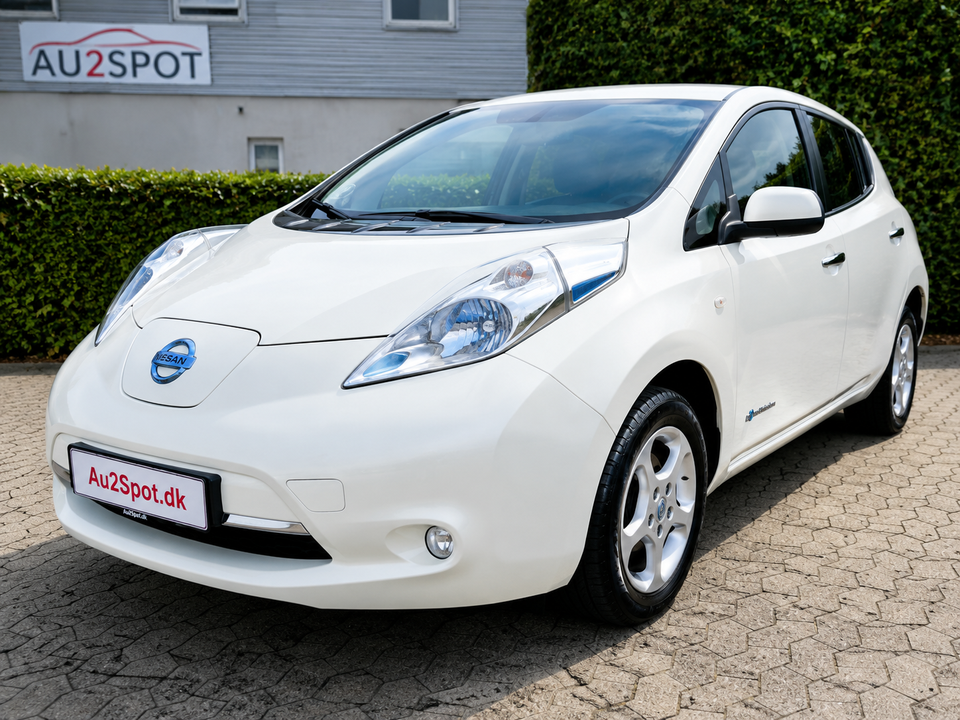 Nissan Leaf 24 5d