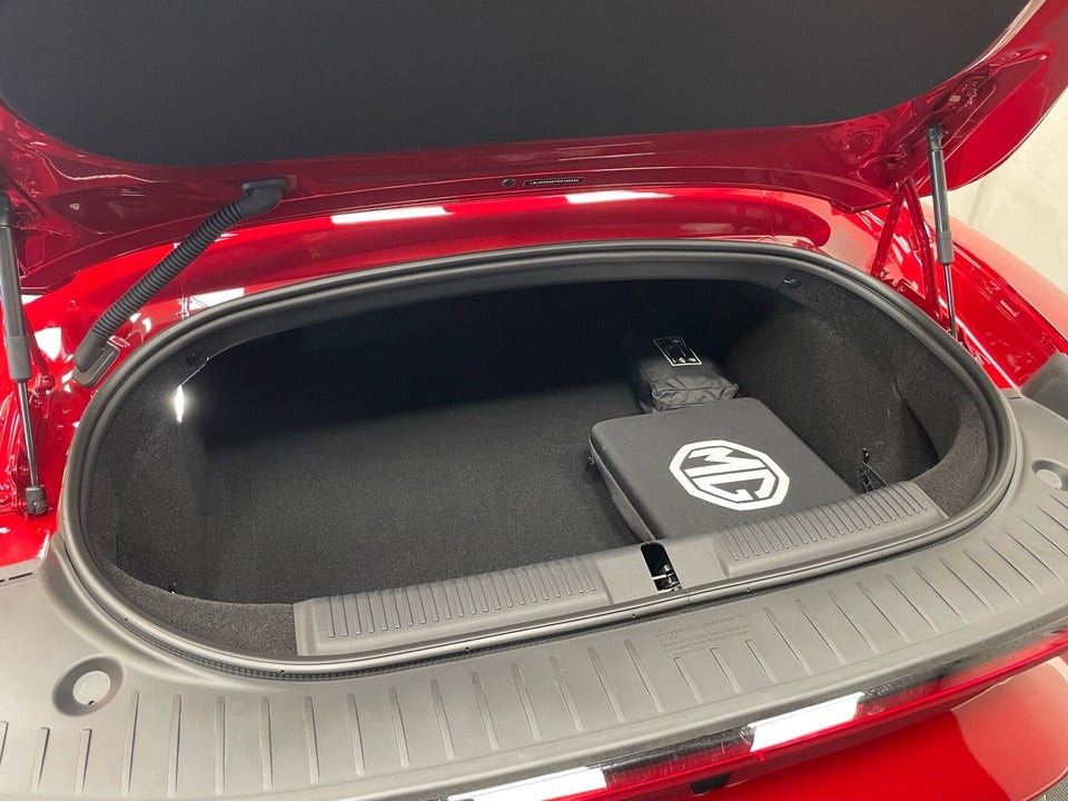 MG Cyberster GT Performance 2d