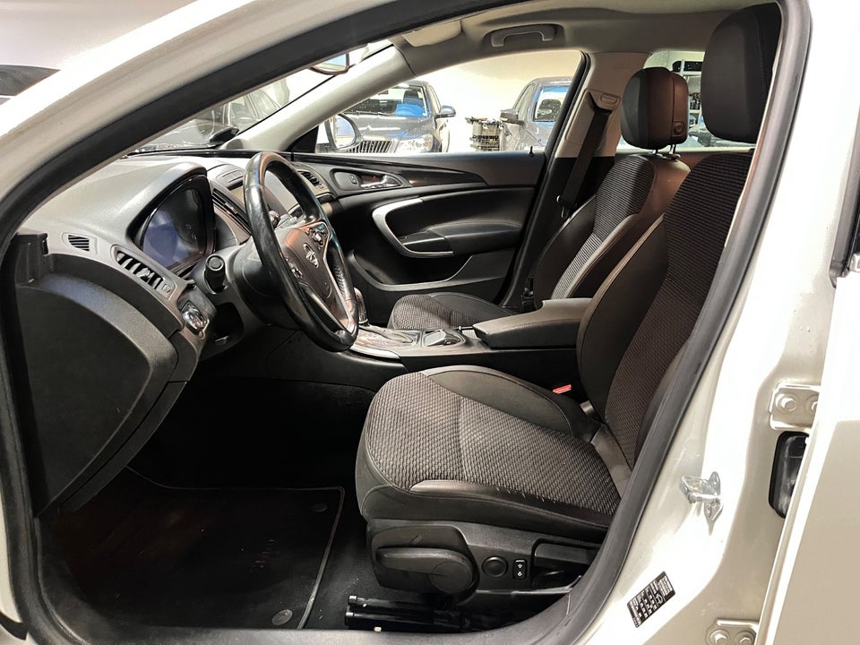 Opel Insignia 2,0 CDTi 163 Cosmo Sports Tourer aut. 5d